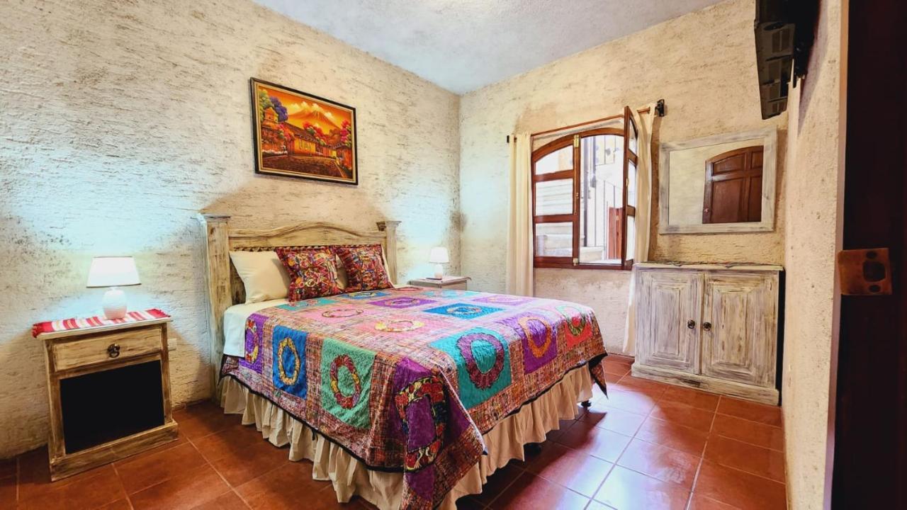 Hotel Casa Miranda à Antigua Extérieur photo