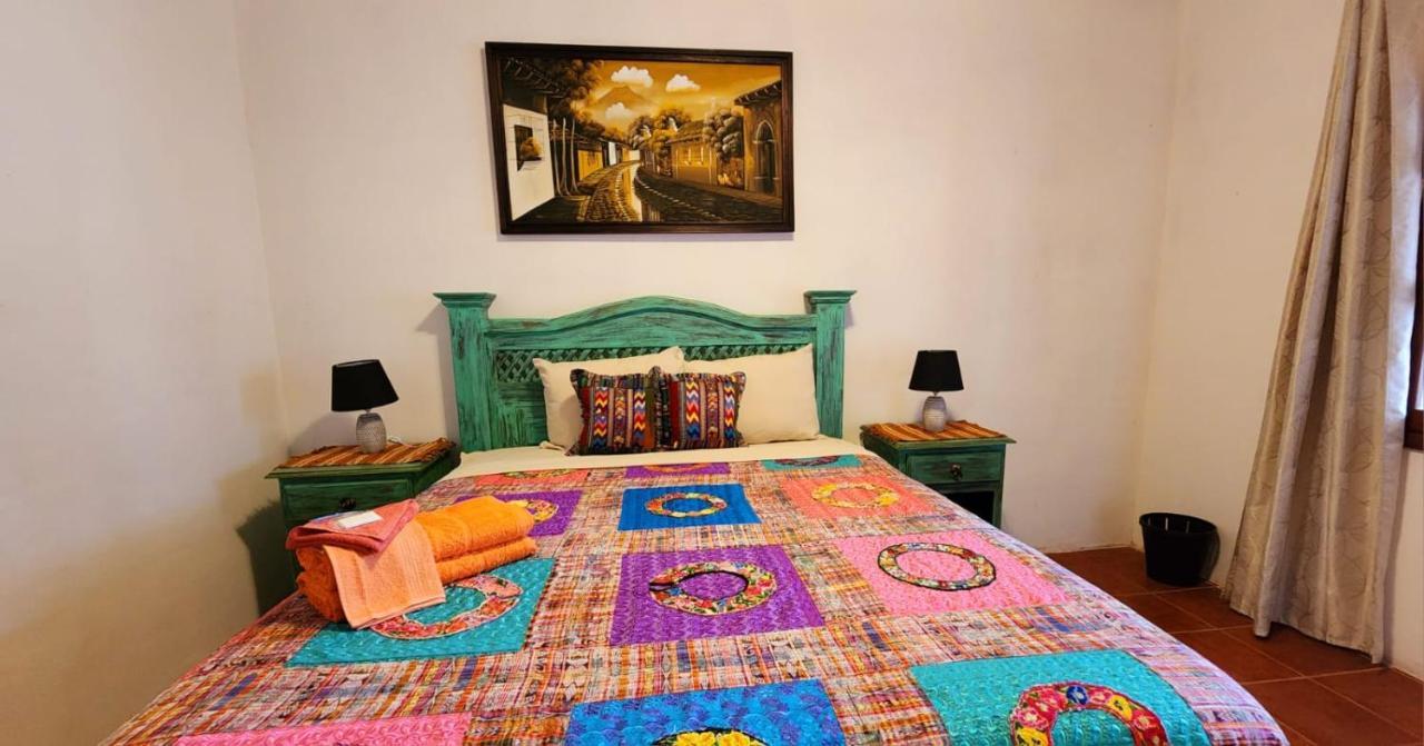Hotel Casa Miranda à Antigua Extérieur photo