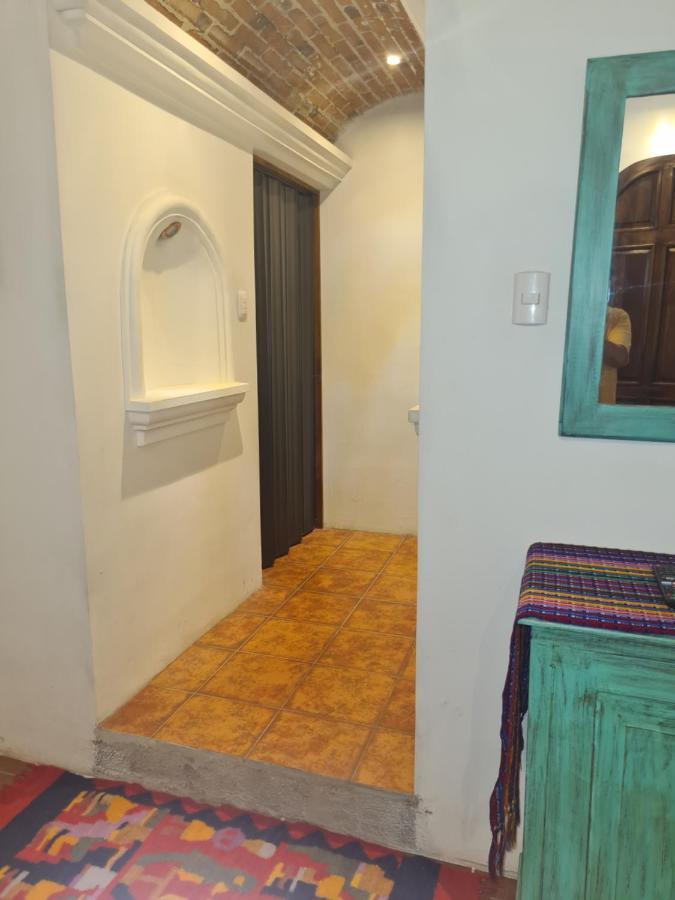 Hotel Casa Miranda à Antigua Extérieur photo